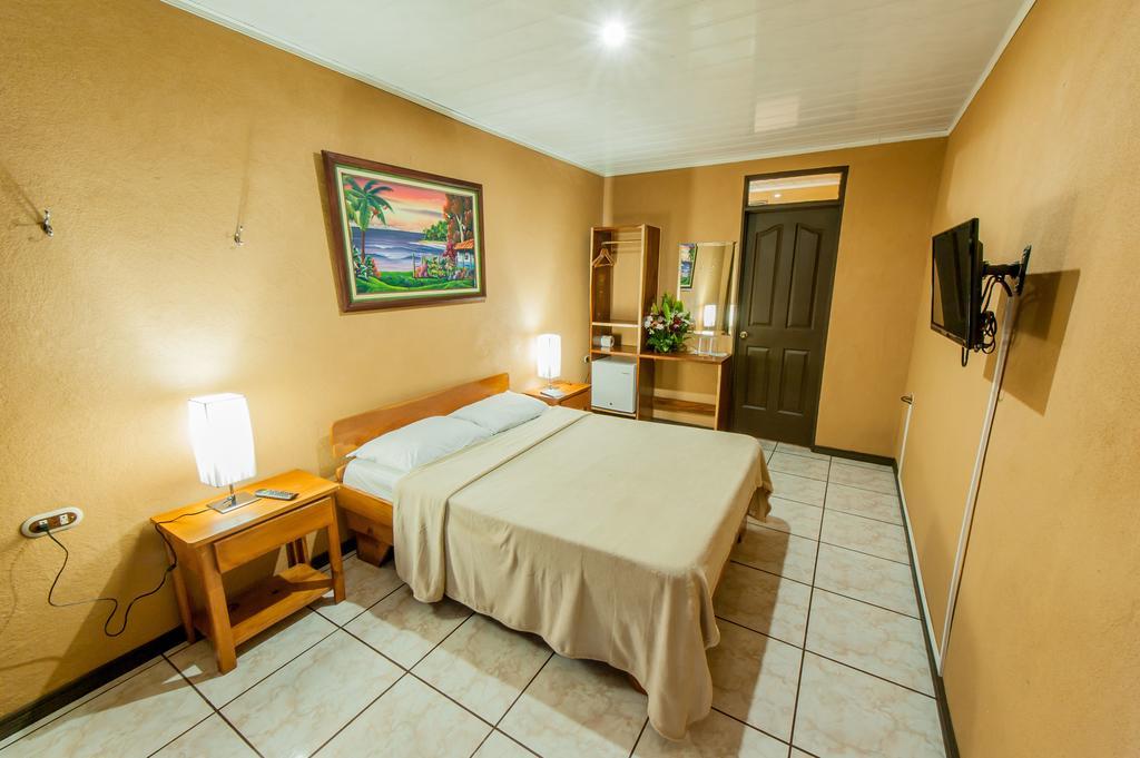 Cabinas Eddy B&B Monteverde Exterior foto